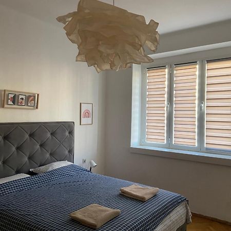 شقة Right In The Heart Of Podgorica! المظهر الخارجي الصورة